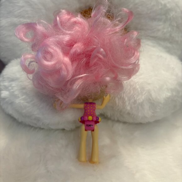 Shopkins Shoppies Bubbleisha Doll Pink Hair (SKU: 300TO) - Picture 5 of 9